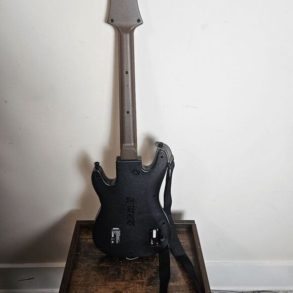 Guitar Hero Live Controller With Strap PS3 PS4 Microsoft Xbox 360 No Dongle - Picture 2 of 5